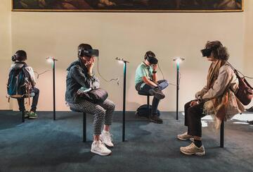 Virtualna resničnost: Nova vizija usposabljanja na delovnem mestu